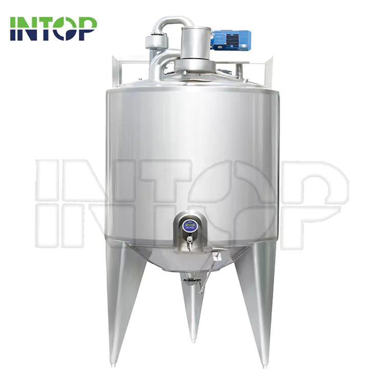 Which is better, a plastic or stainless water tank?