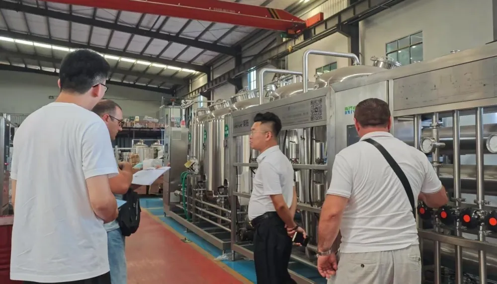 Azerbaijani Client Visits Intop Machinery to Inspect Pomegranate Juice Production Line